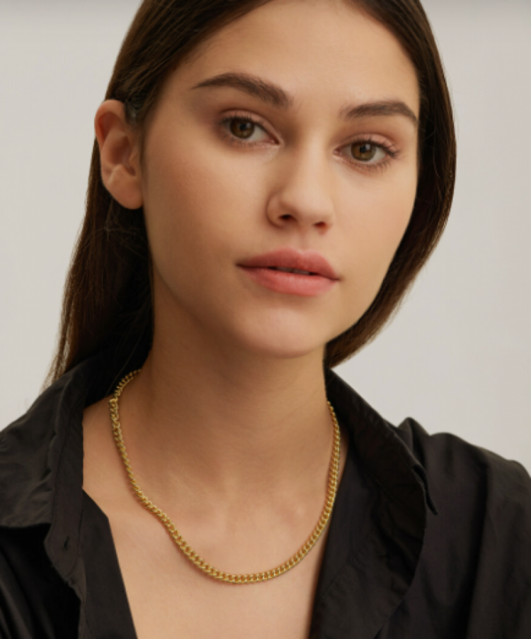 Rana Curb Chain Necklace Gold