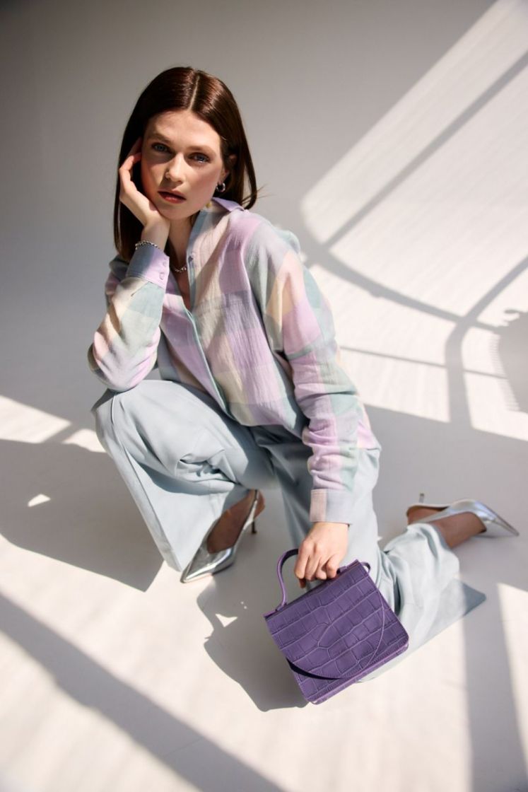 Micro Briefcase lavender croco