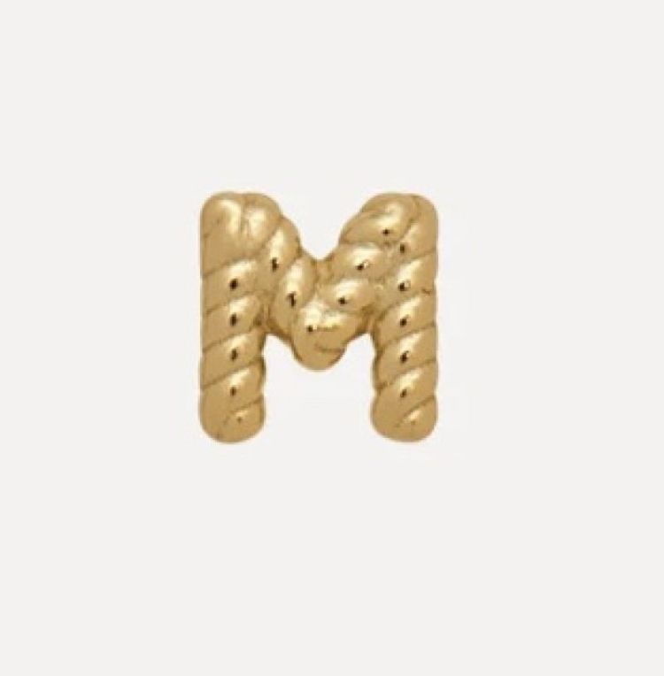 Oorbel Jolie initial M Gold