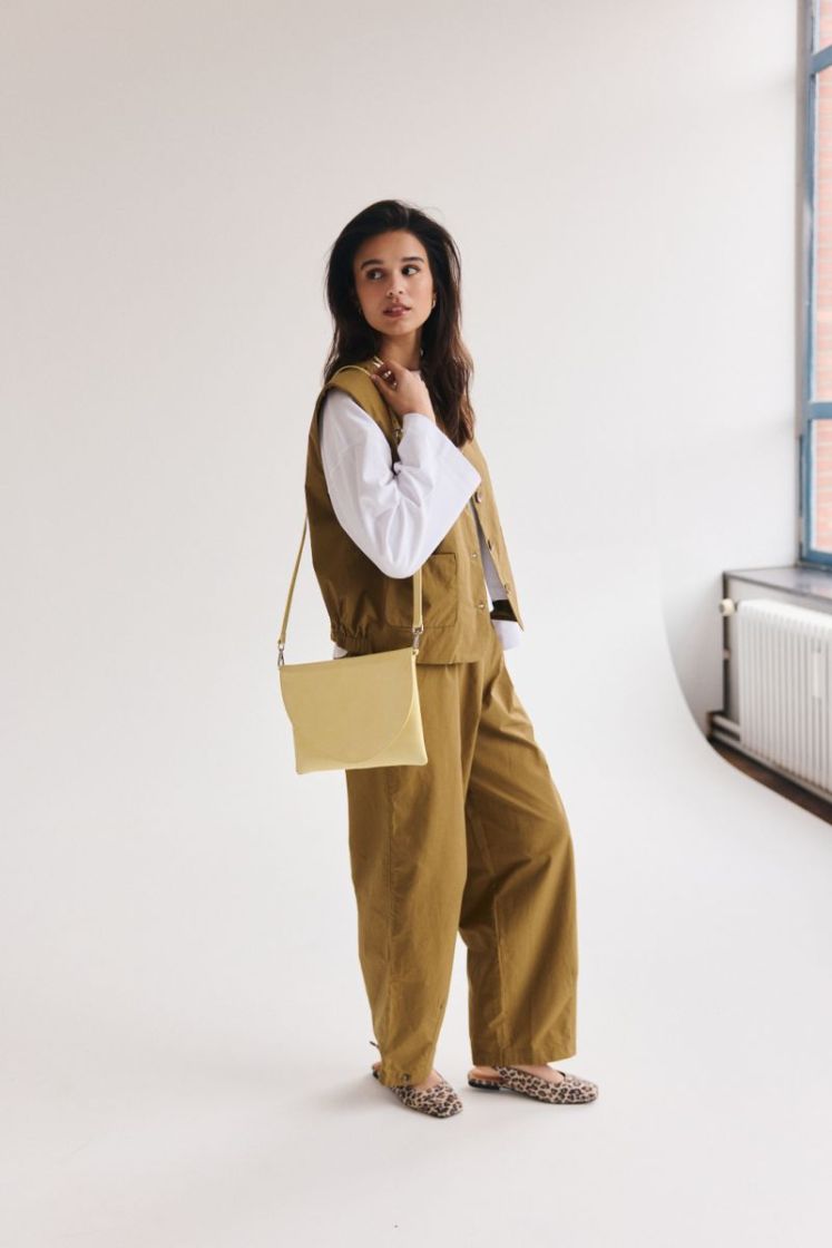 Medium Envelope  Butter Yellow