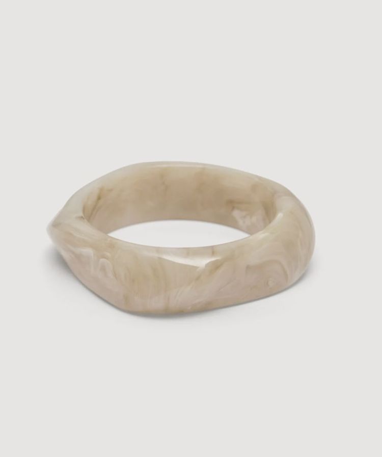 Resin bangle rectangle cream