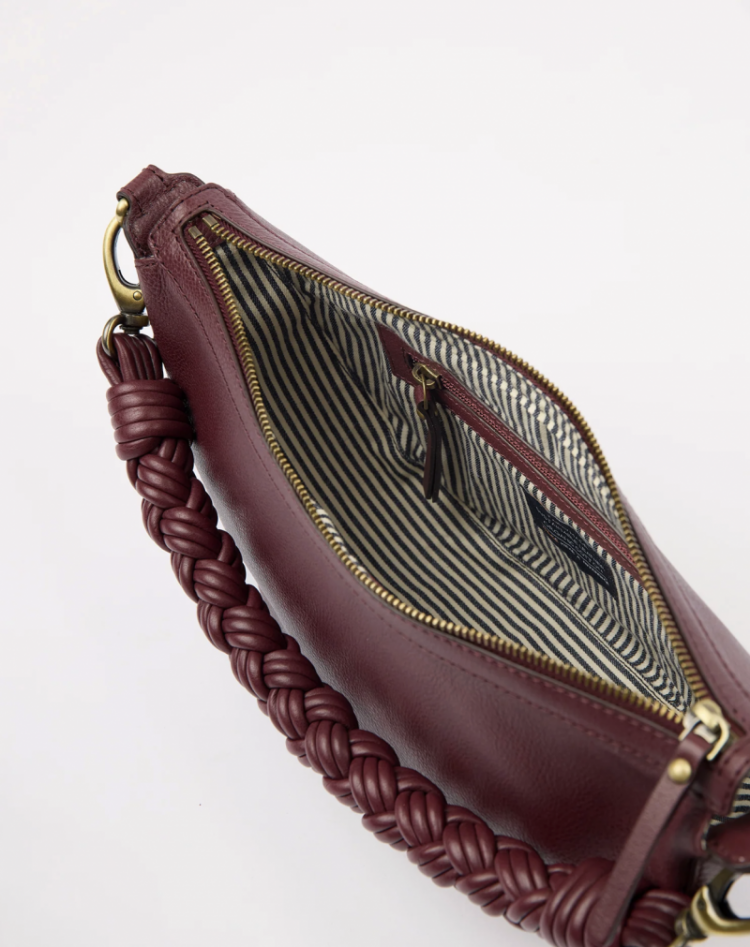 Leo twisted handle Dark Cherry