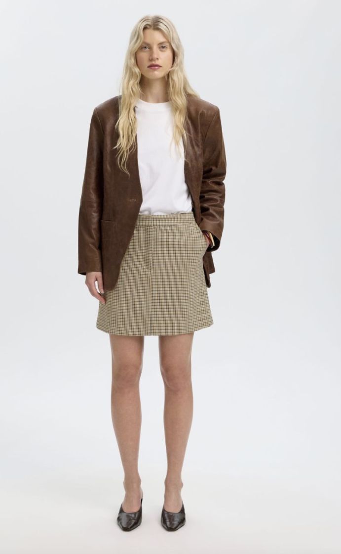 Slwelara mw mini skirt Monks robe