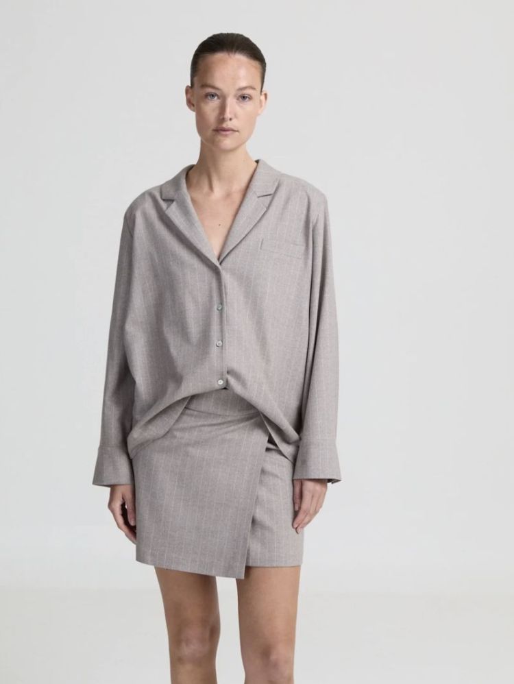 Alexine pyama shirt shoulder Beige pinstripe